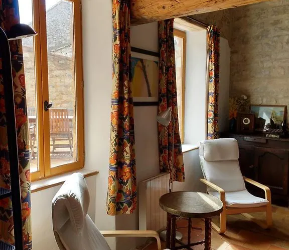 Les Volets Verts Cesseras